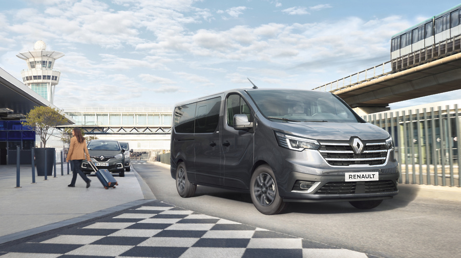 renault-trafic-spaceclass-2