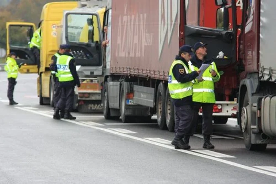 Od ponedeljka do nedelje poteka po Sloveniji nadzor nad vozniki tovornih vozil in avtobusov