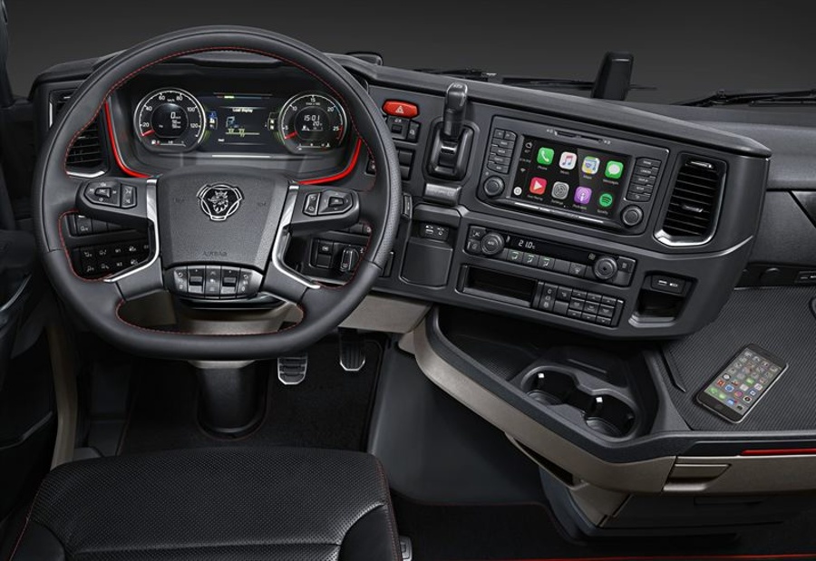 Tudi Scania predstavlja Apple CarPlay