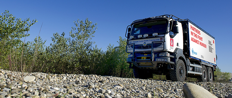 Renault trucks ponovno pomaga