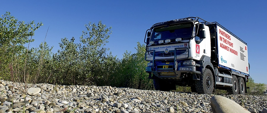 Renault trucks ponovno pomaga