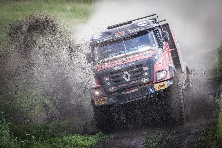 Renault Trucks in MKR na reliju Silk way rally 