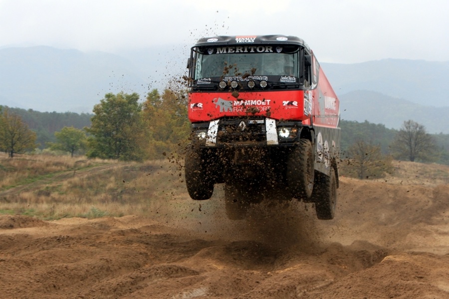 Dakar 2018 – novi izzivi za Renault Trucks