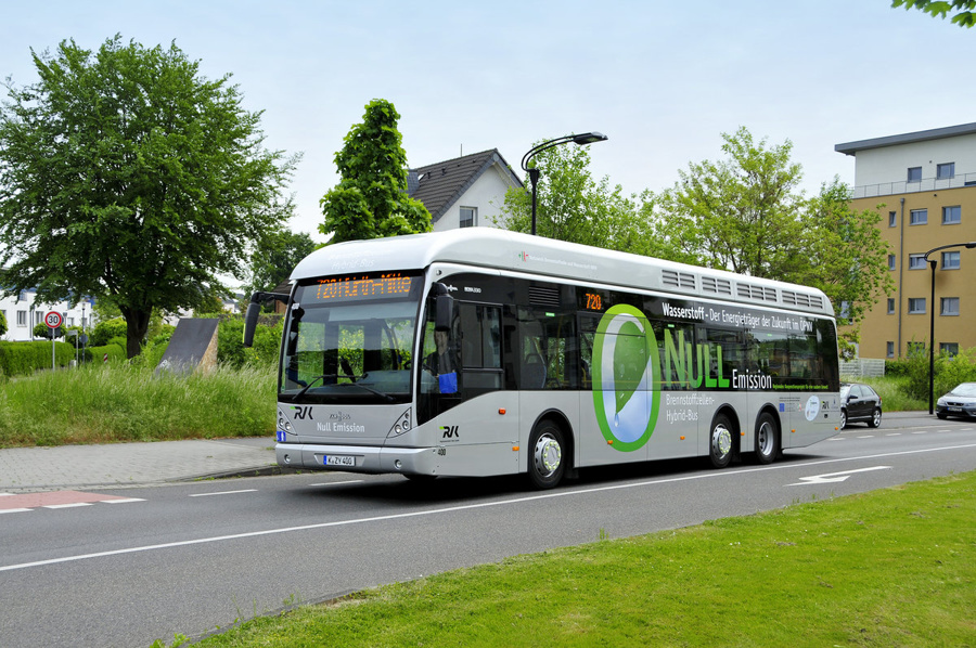 40 avtobusov na vodik 