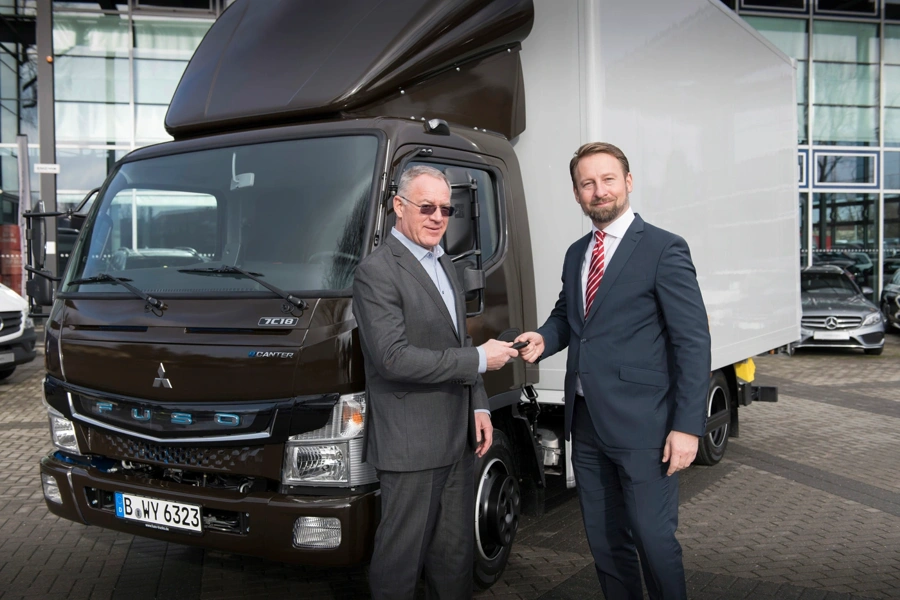 P&H Logistik AG prejel 3 električne Fuso eCanter vozila