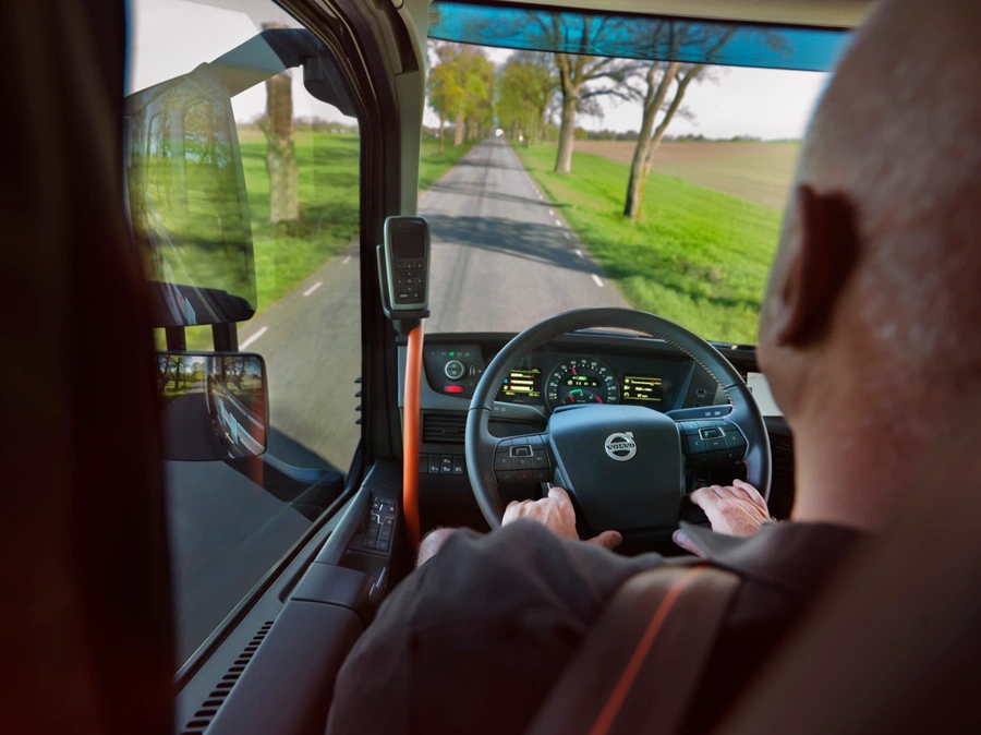 Volvo FH - 25 Year Special Edition