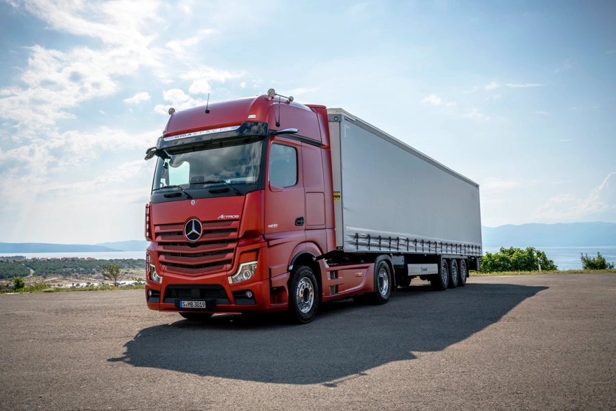 Novi Mercedes-Benz Actros