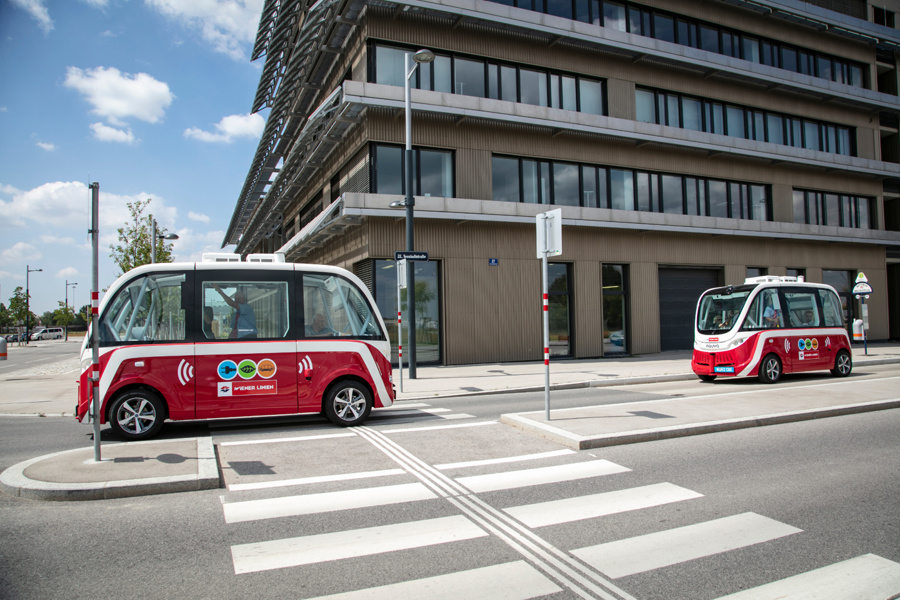 Autobusi brez voznika že v uporabi