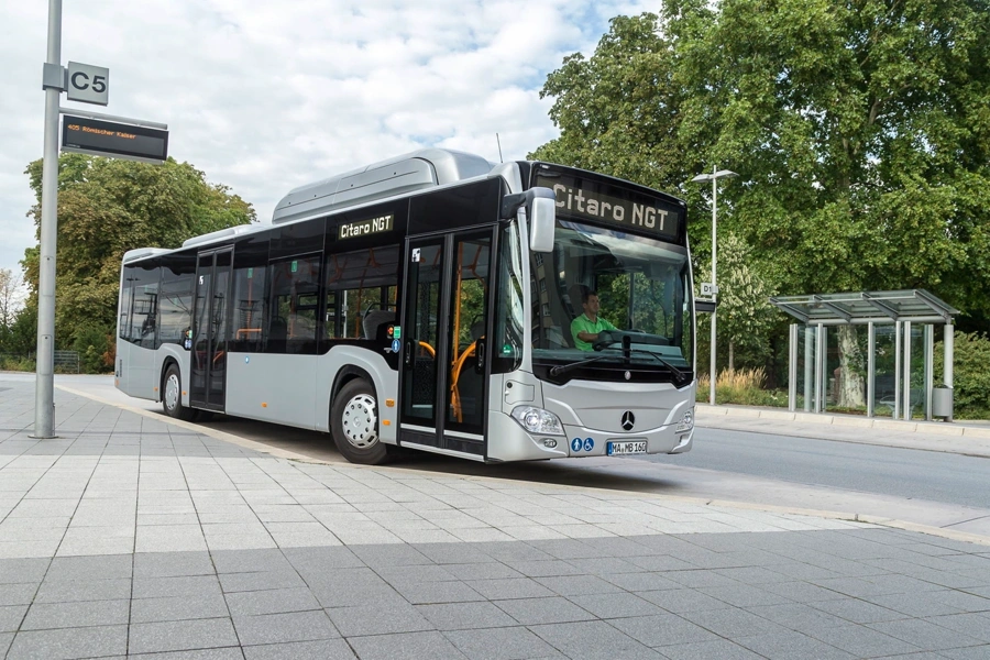 Po Ljubljani bodo kmalu zapeljali hibridni avtobusi