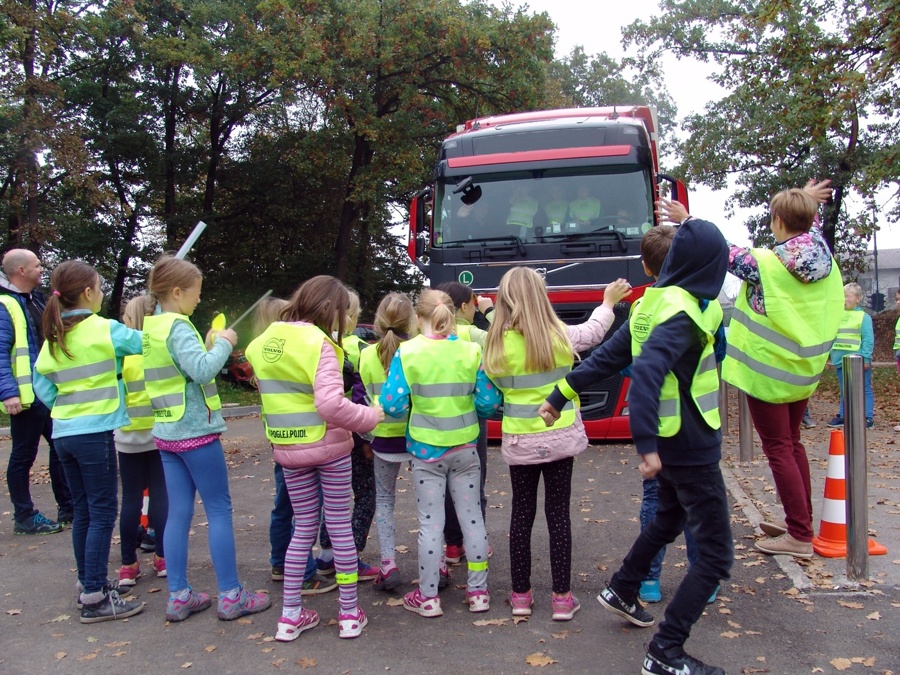 Volvo Trucks pripore k varnosti slovenskih otrok