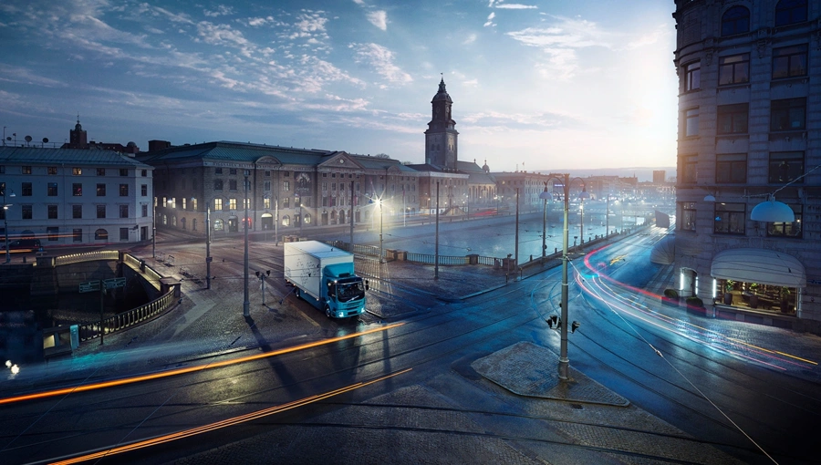 Volvo vlaga v brezžično električno polnjenje