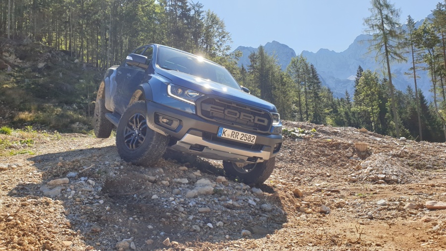 Fordov »plenilec« zapeljal na slovenske ceste