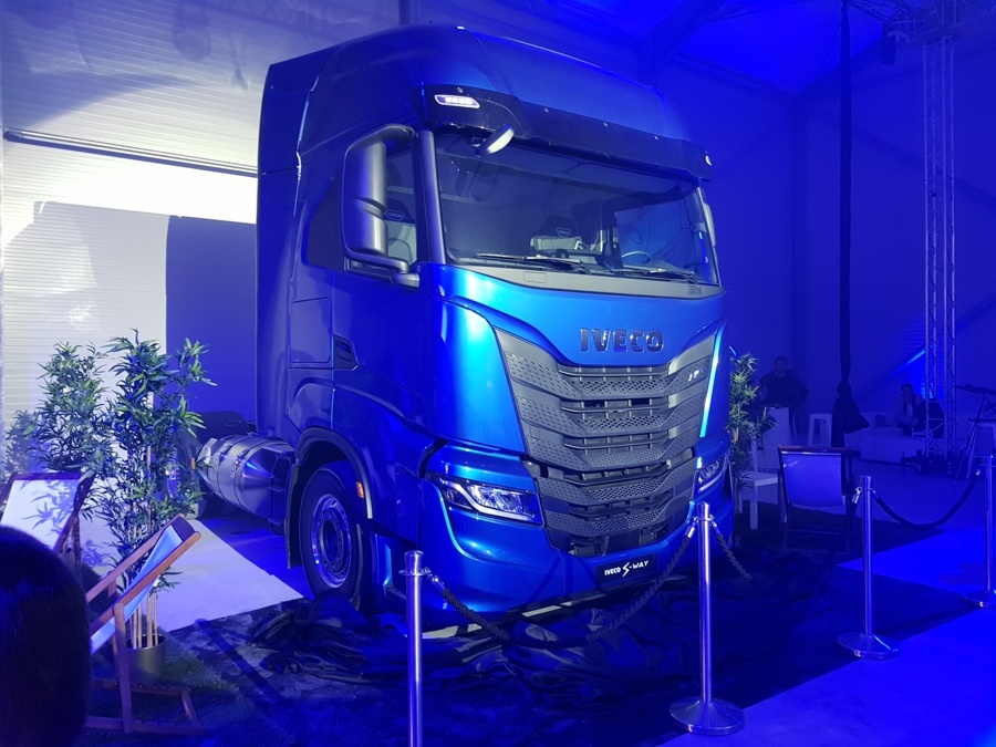 Slovenska predstavitev: Iveco S-Way