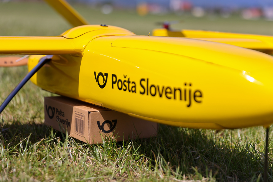 pošta-slovenije-brezpilotno-letalo-dron-3