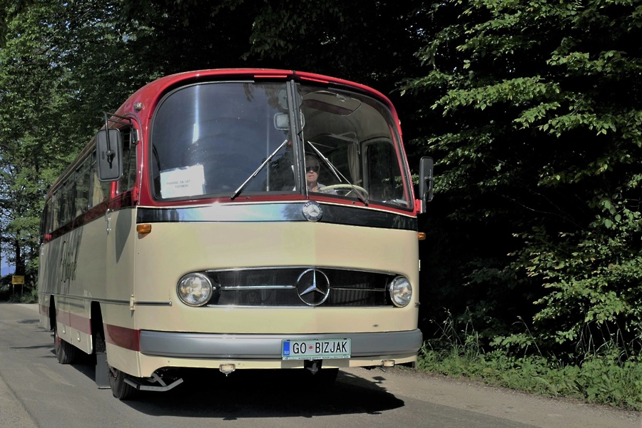 Bizjak - Mercedes-Benz O 321 H