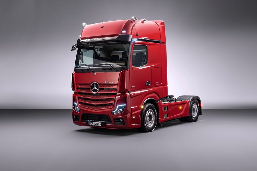 mercedes-benz-actros-l-11