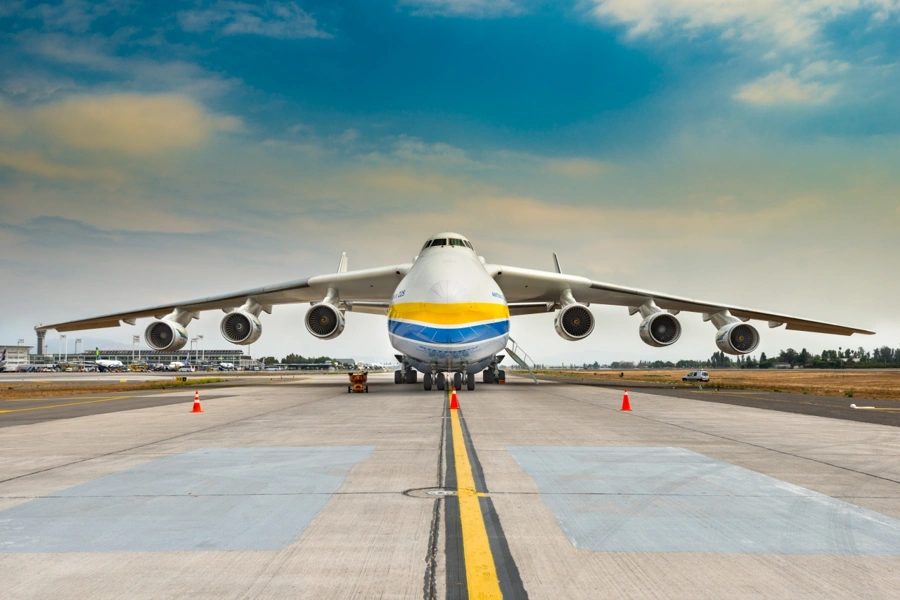 antonov-an-225-1