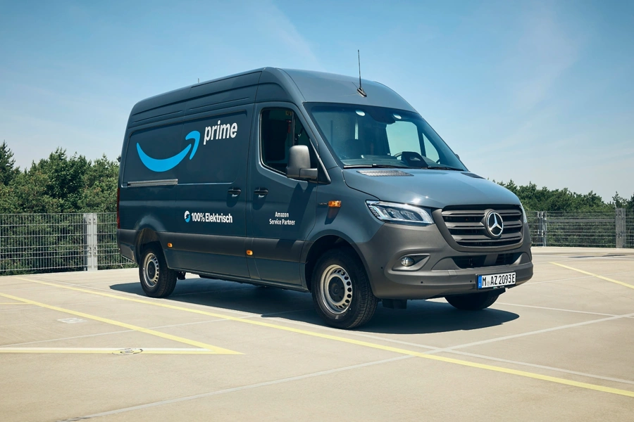Mercedes-Benz eSprinter Amazon