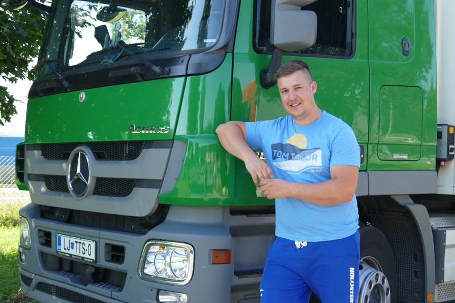 Zgodbe iz kabine - Miha Skubic