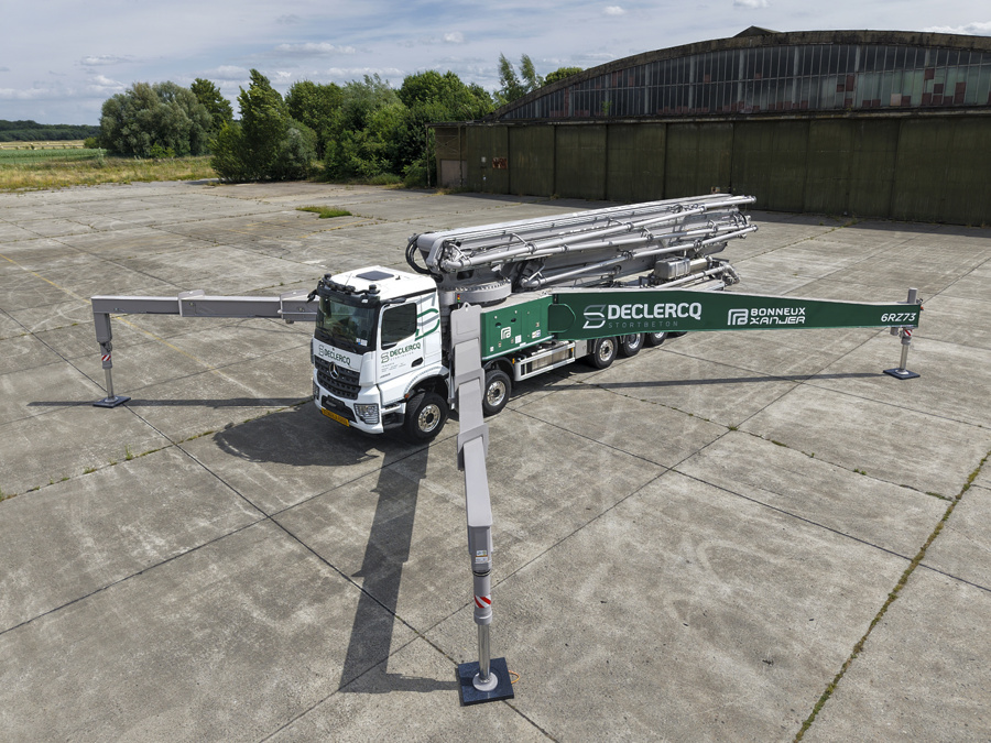 Mercedes Arocs betonska crpalka