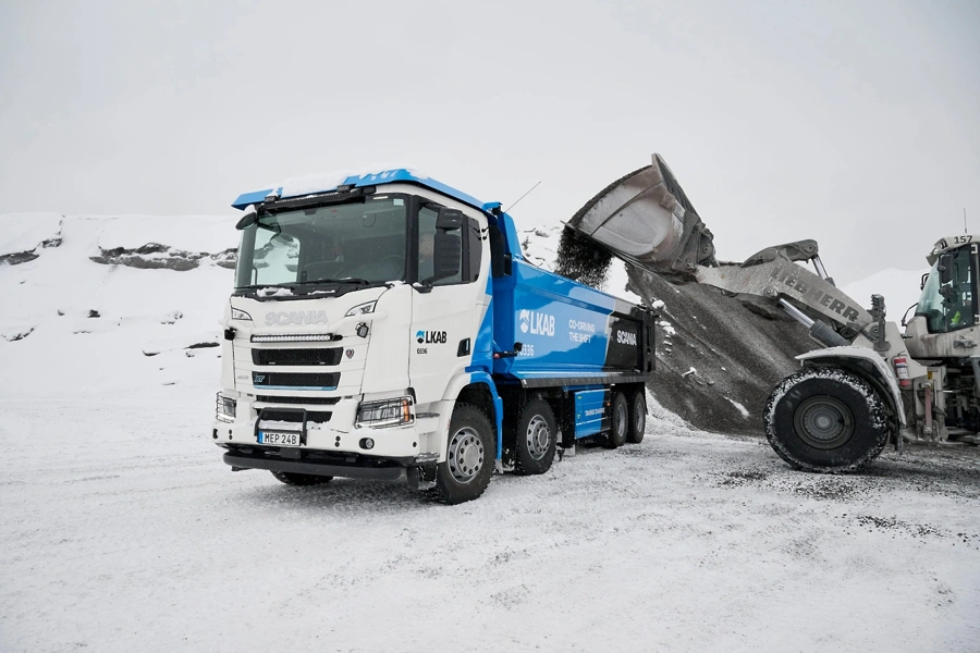 Scania 40 R XT
