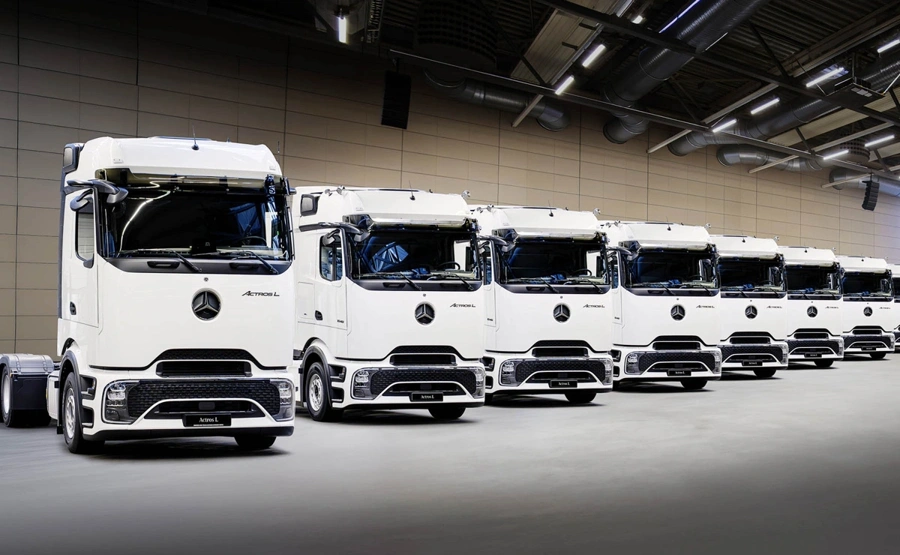 Mercedes Actros L Girteka