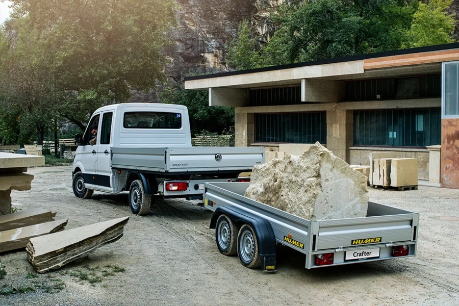2018-08-vw-crafter-1200x80008.webp