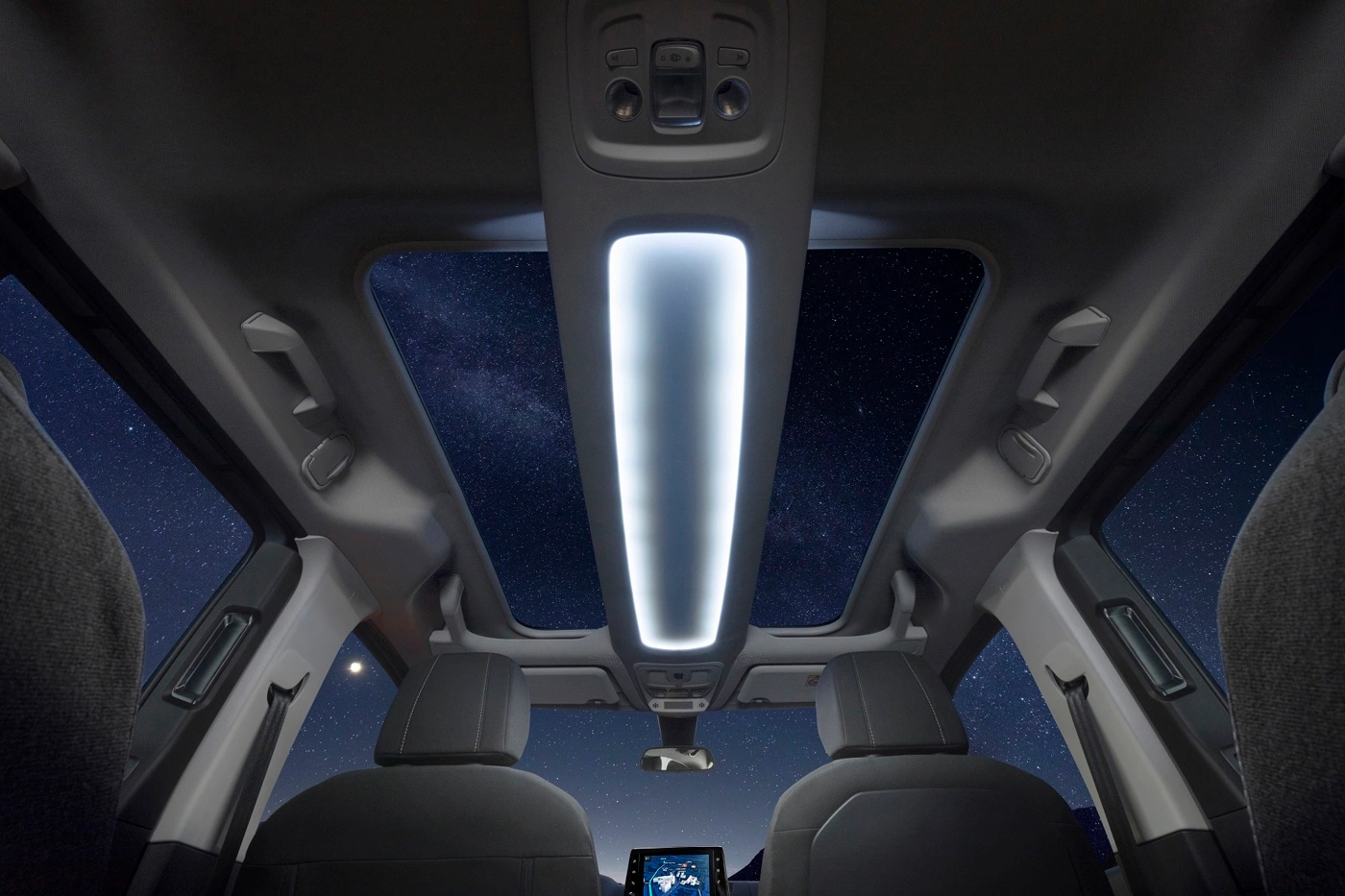 2018-10-18opel-combo-life-panoramic-roof-501983.webp