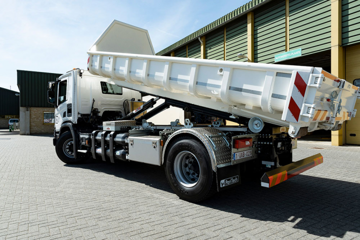 extra-scania-xt-cng-truck-720x480.webp