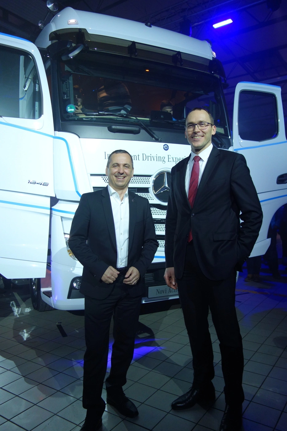 mb-novi-actros8.webp