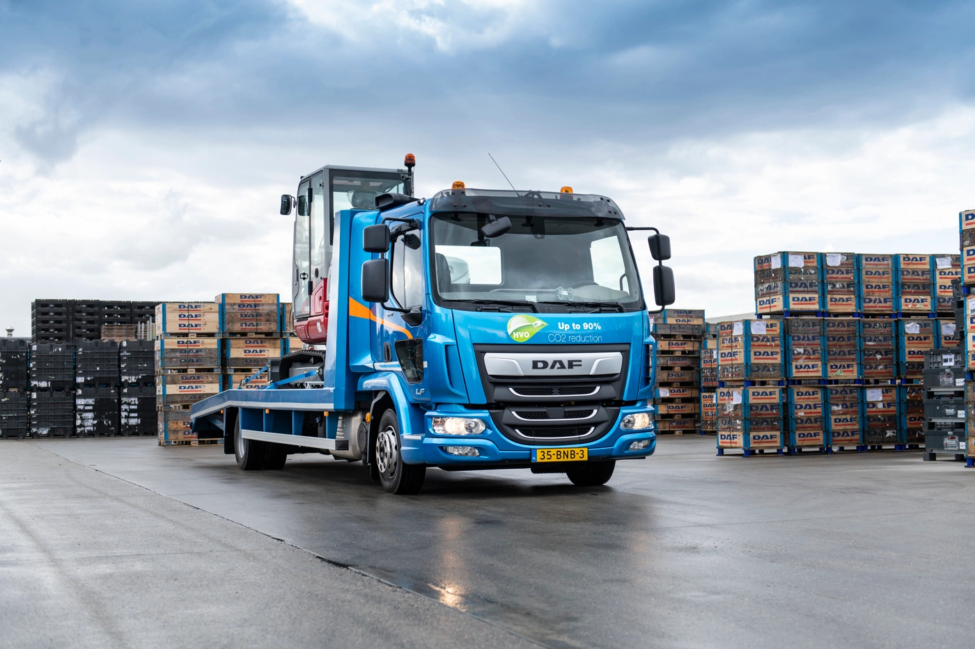 01.-daf-lf-210-fa-4x2-12t.webp