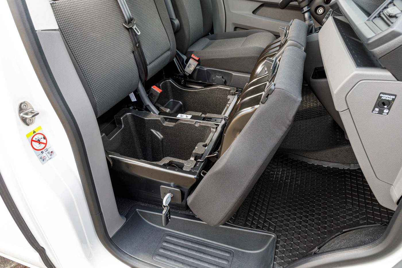 vw-t6.1-panelvan-040.webp