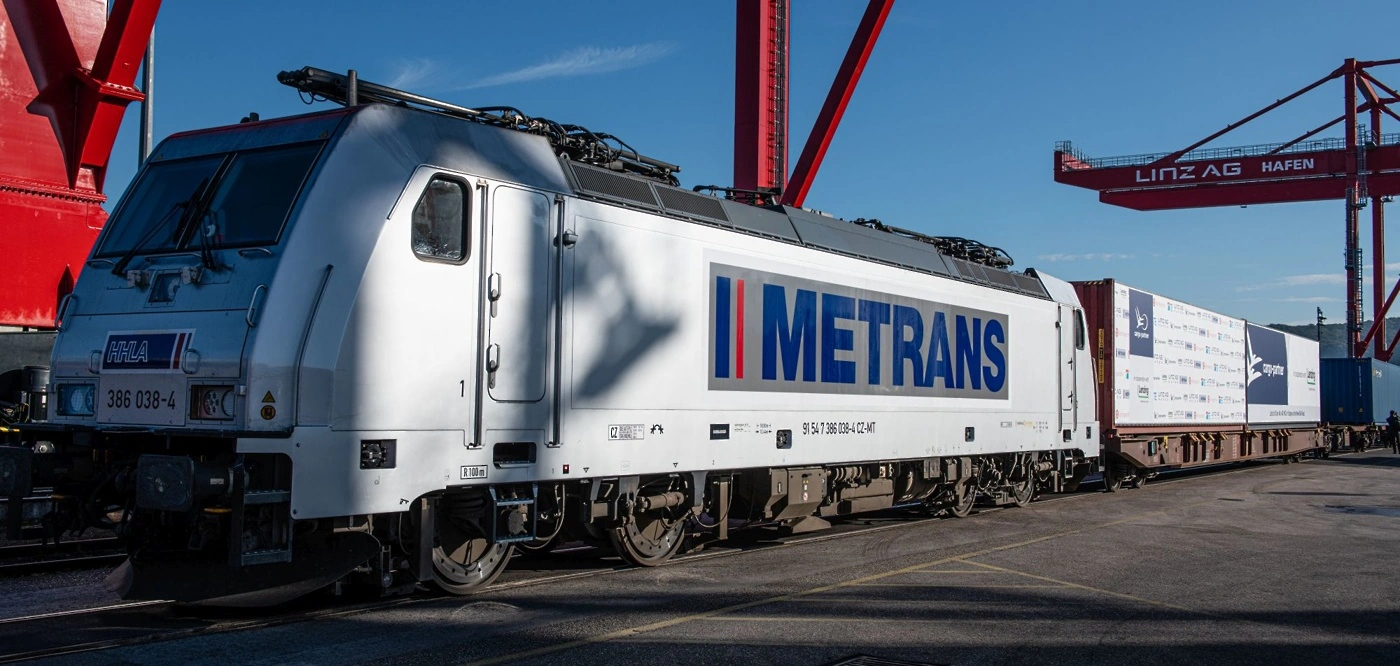 cargo-partnerlenzingblocktrain03.webp