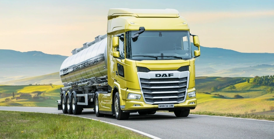 03.-new-generation-daf-xf-truck-including-kerb-view-window.webp