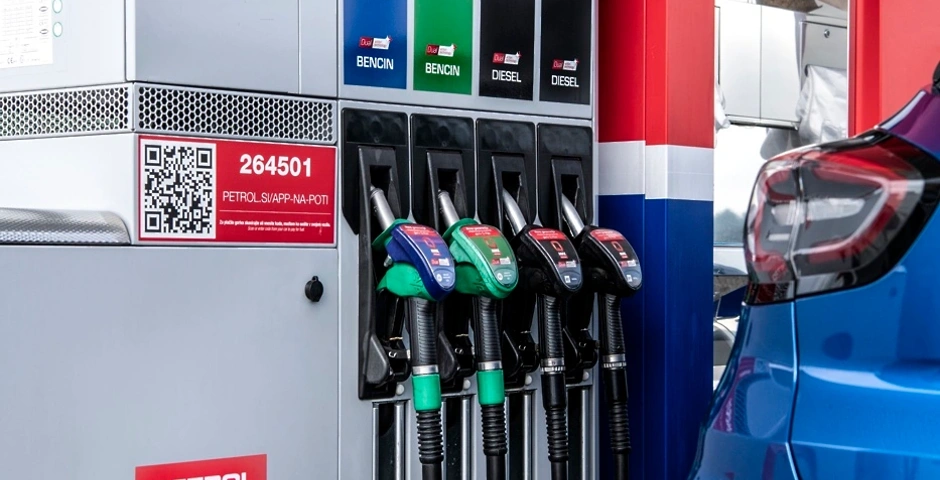petrol--1.webp