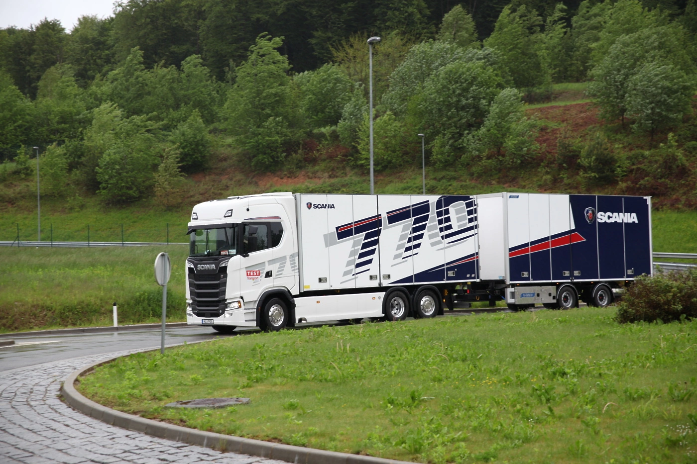scania-s-770-v8-18.webp