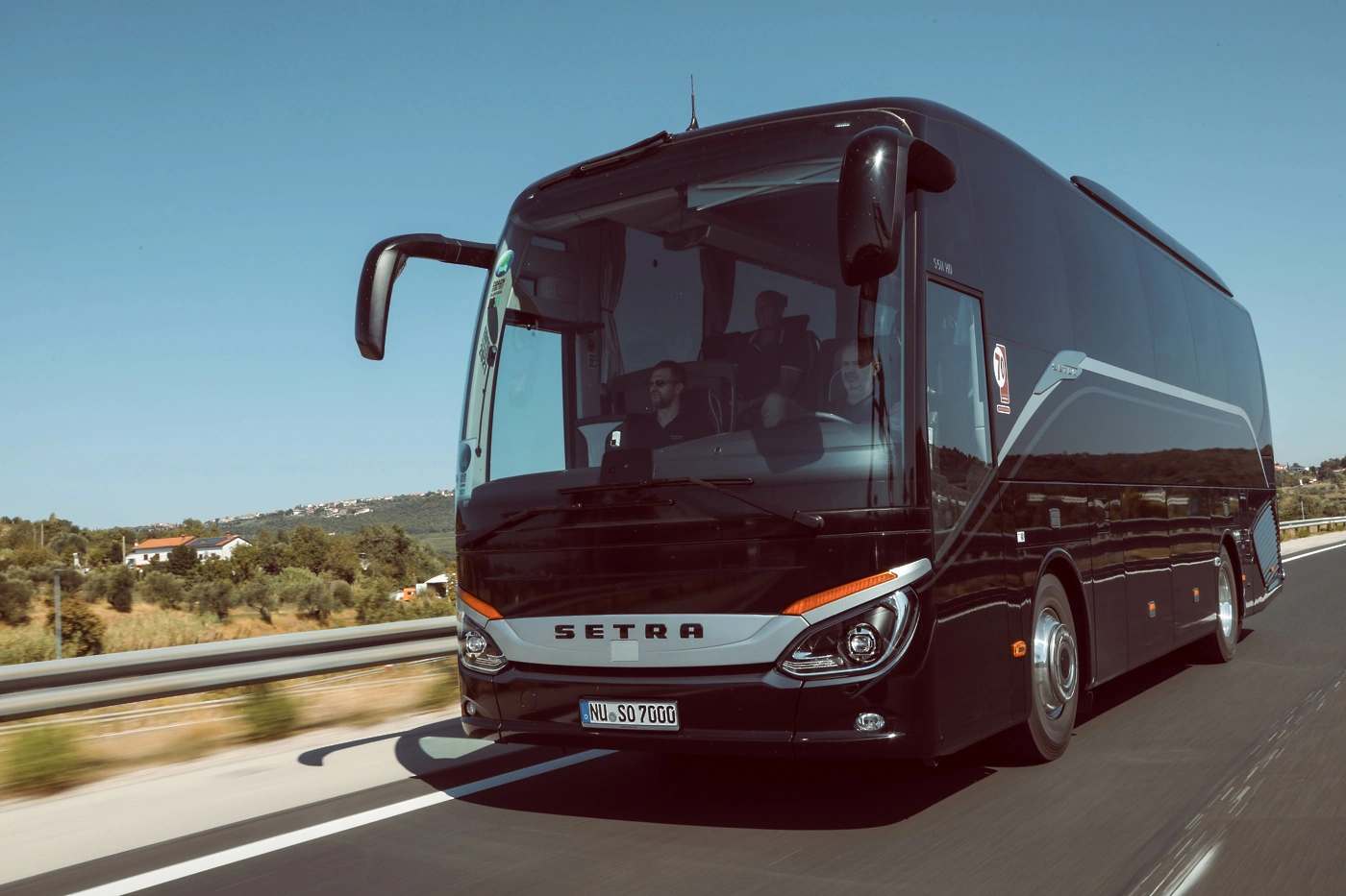 2021-bus-187.webp