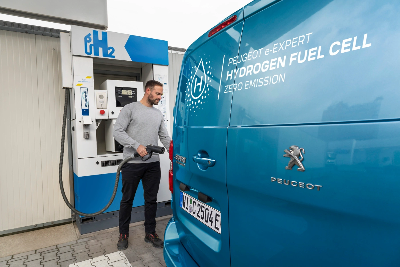peugeot-e-expert-hydrogen-1.webp