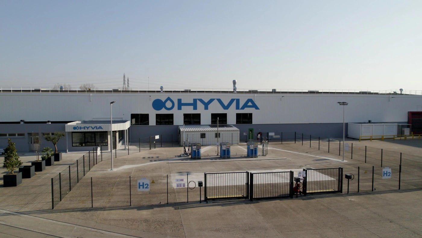 tovarna-hyvia-flins-2.webp