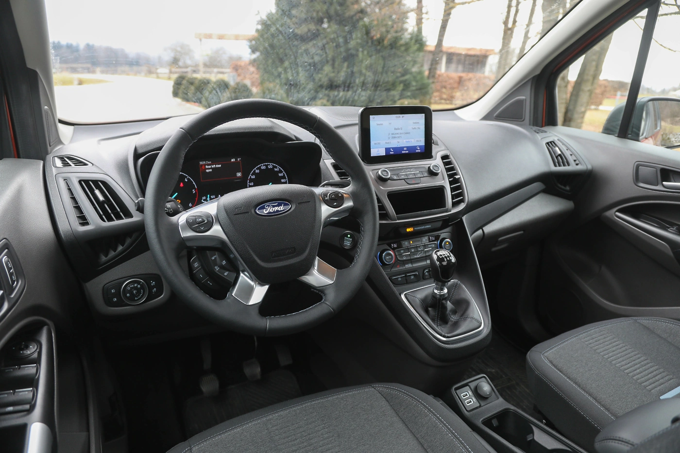 ford-tourneo-connect-active-14.webp