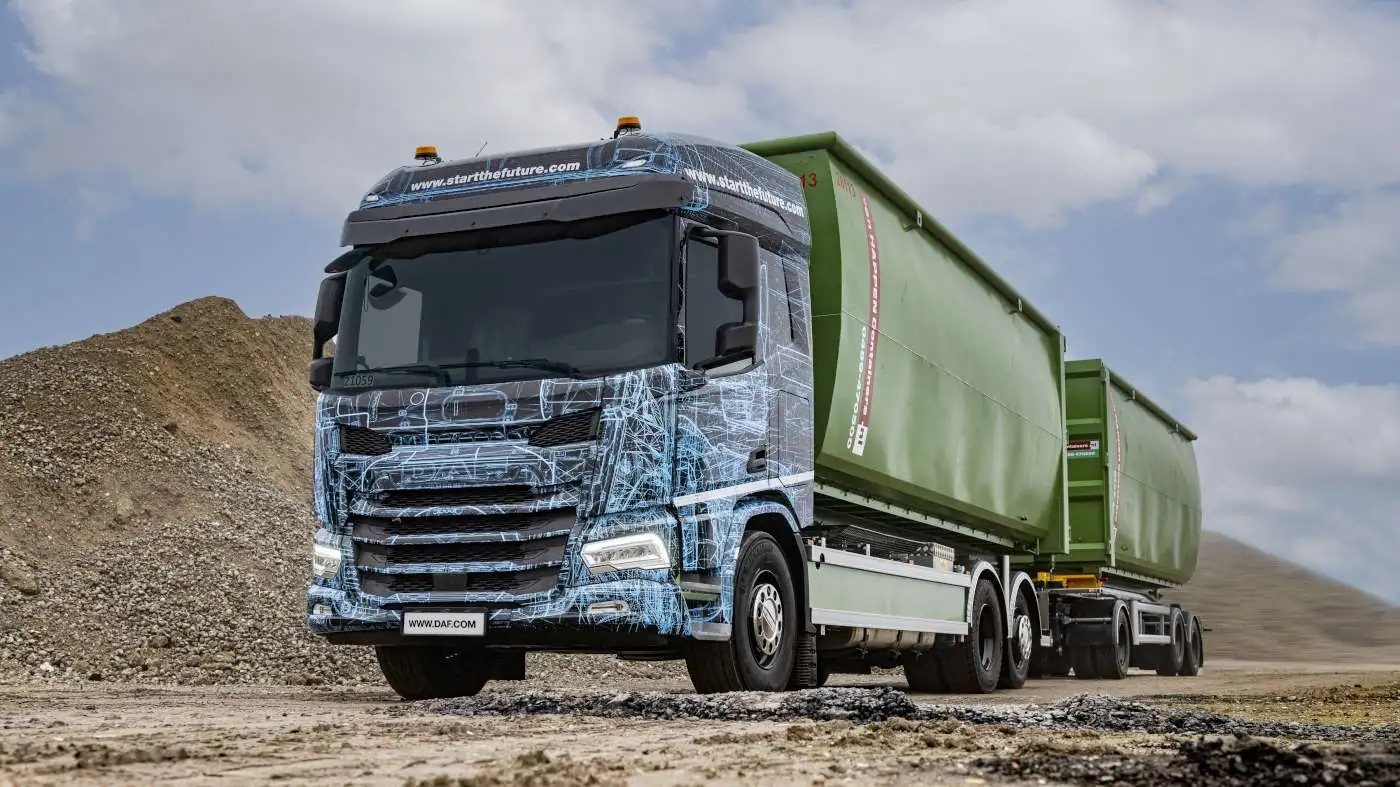 daf-xd-proto-1400.webp