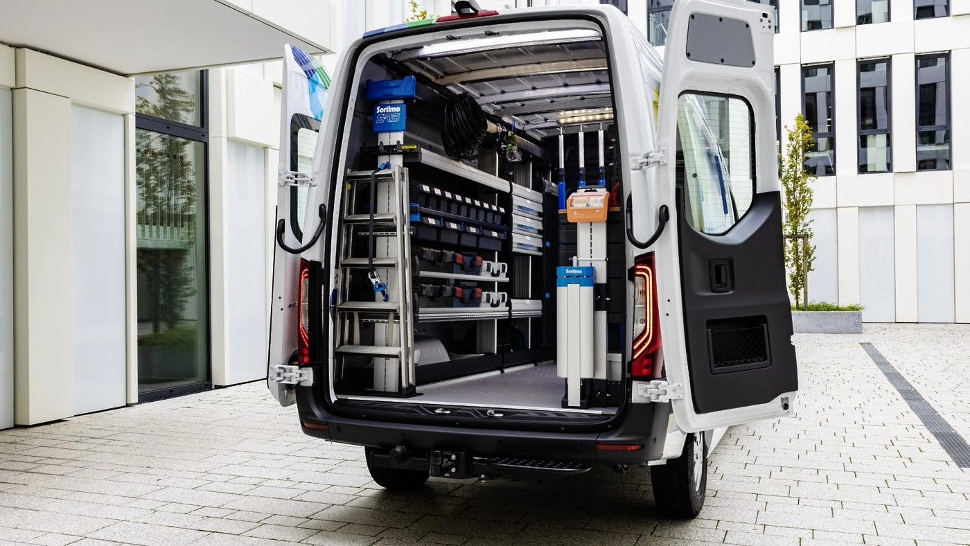 mercedes-benz-esprinter2.webp