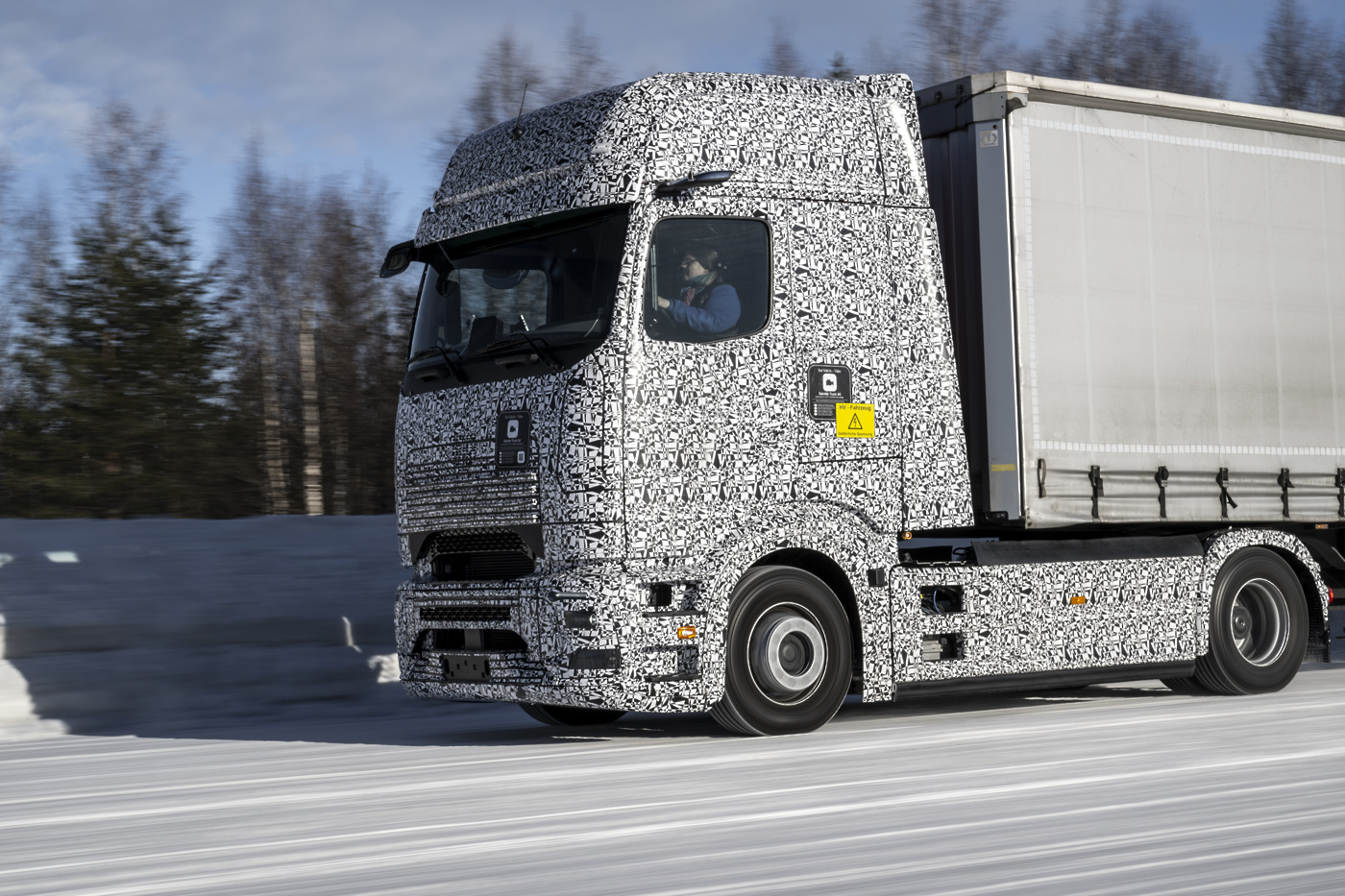 Mercedes zimska testiranja na finskem
