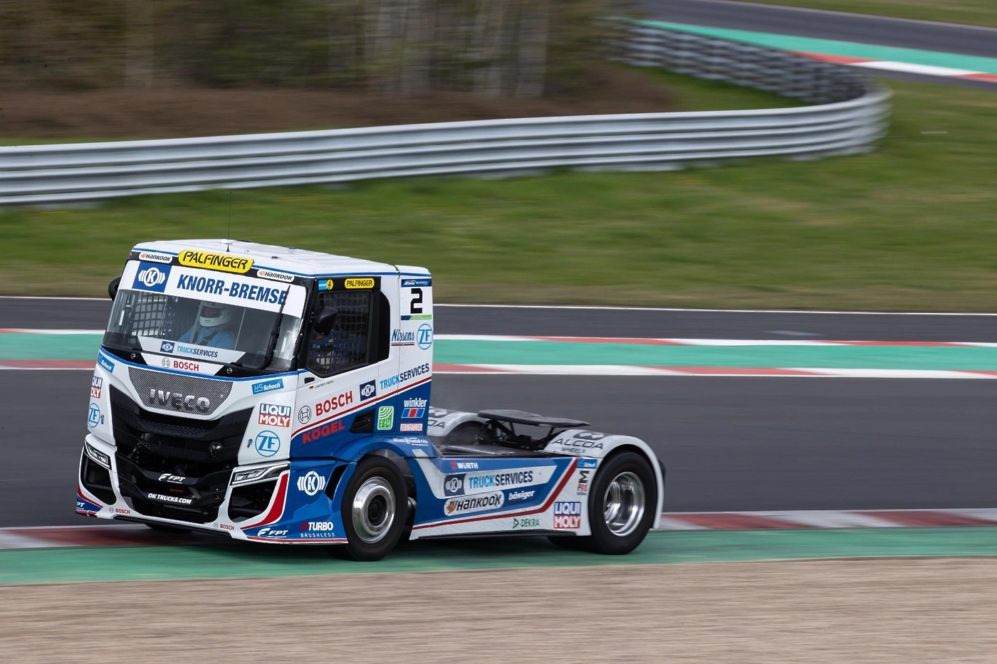 Truck Race
