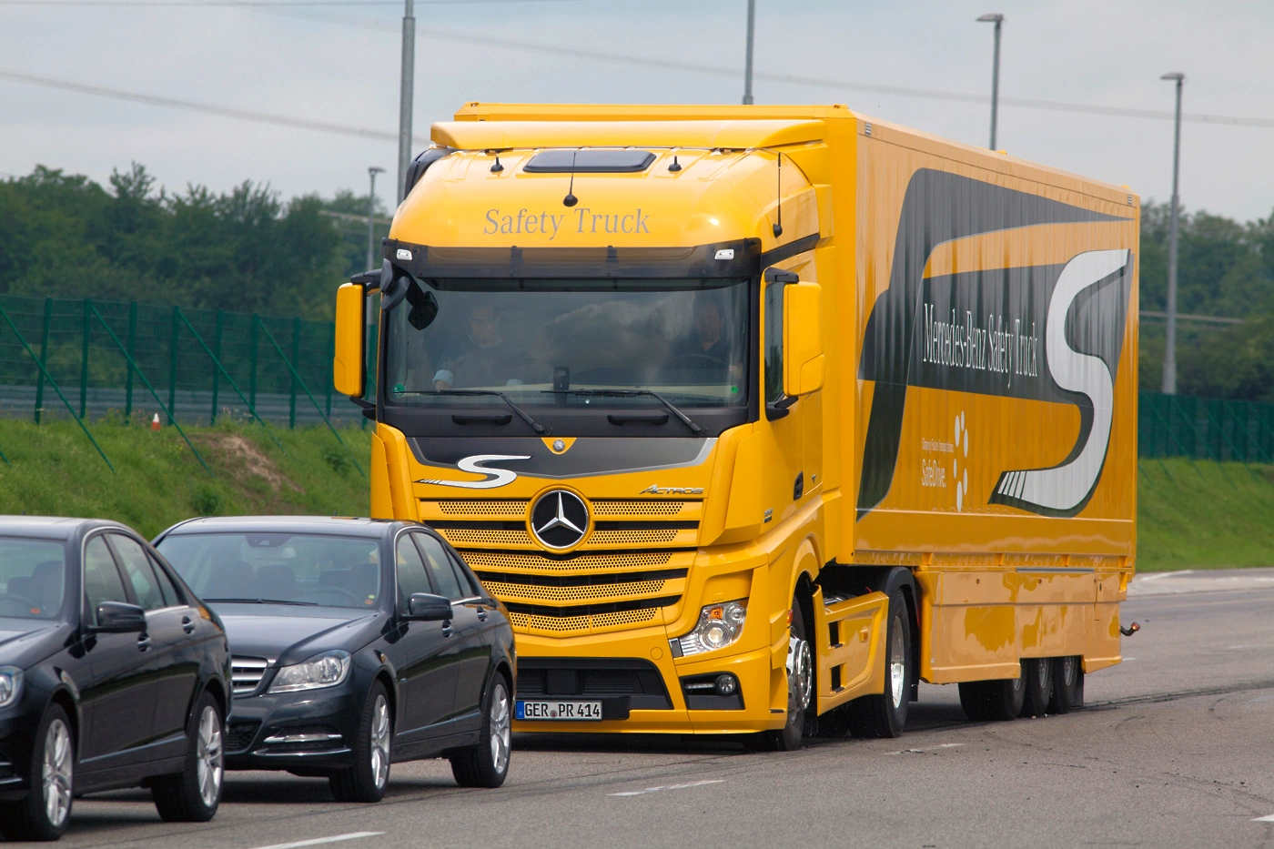 Mercedes Active Brake Assist