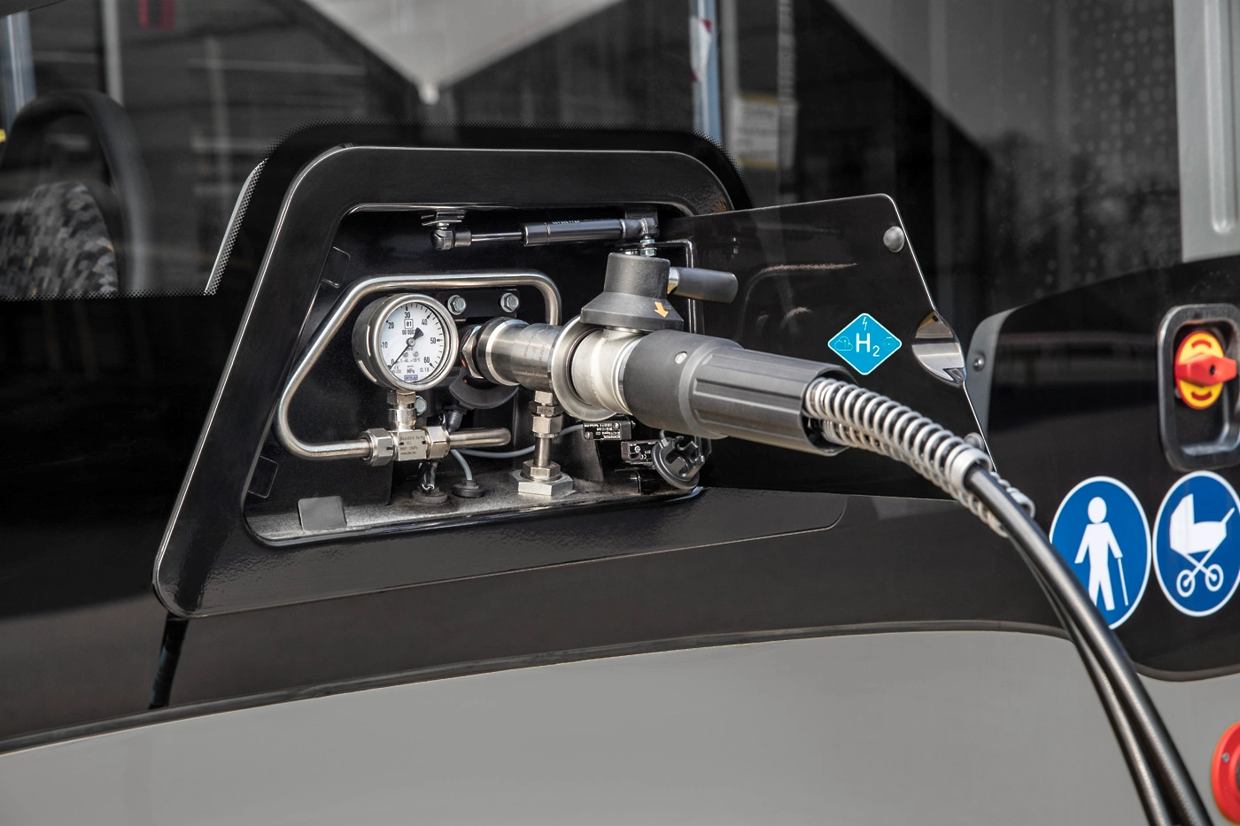 Mercedes eCitaro fuel cell