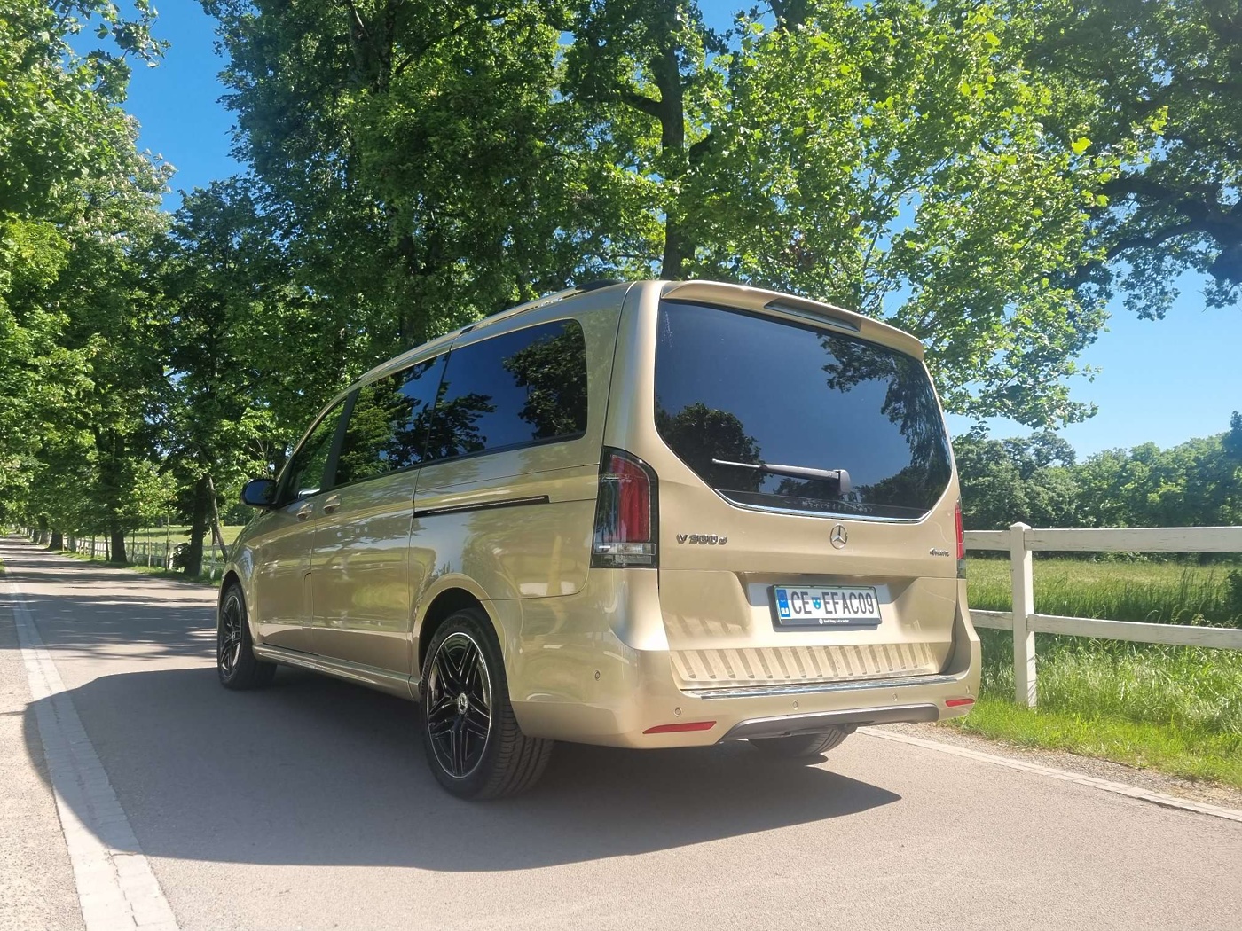 Mercedes-Benz V