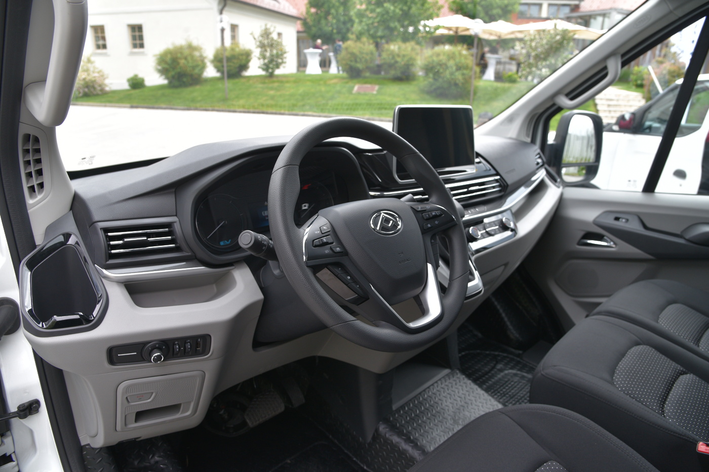 Maxus