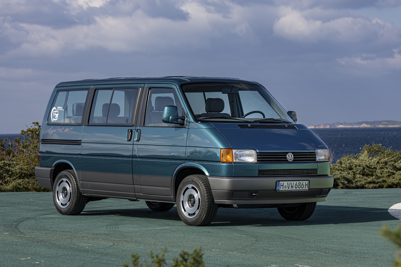 VW Transporter - Bulli 75 let