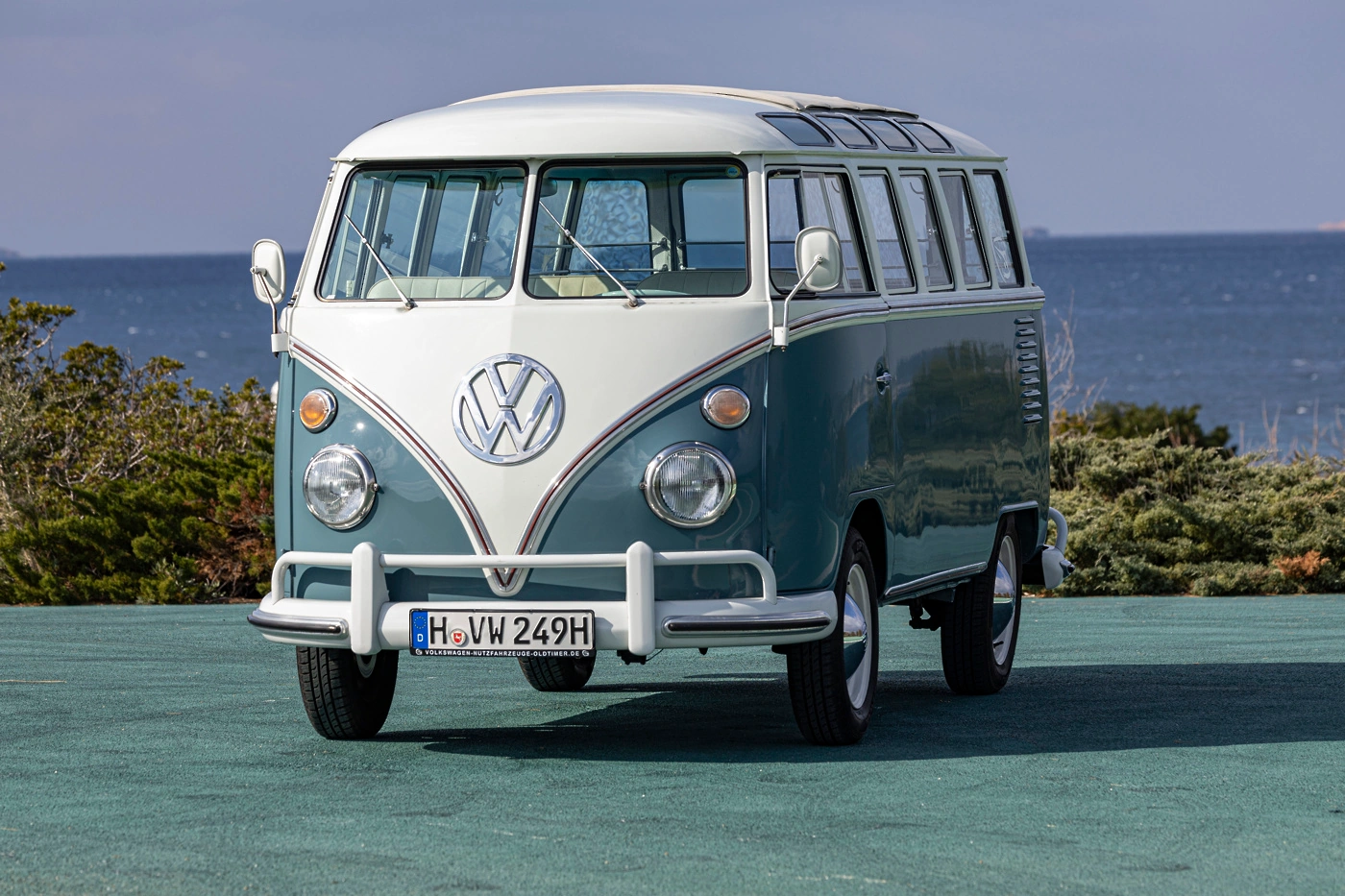 VW Transporter - Bulli 75 let